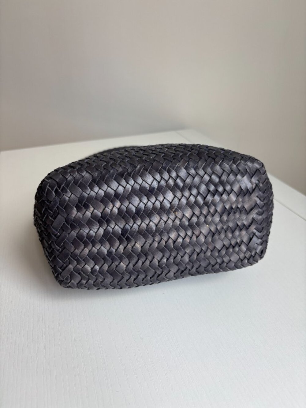 Madewell The Signature Woven Shoulder Bag - Picture 6 of 7
